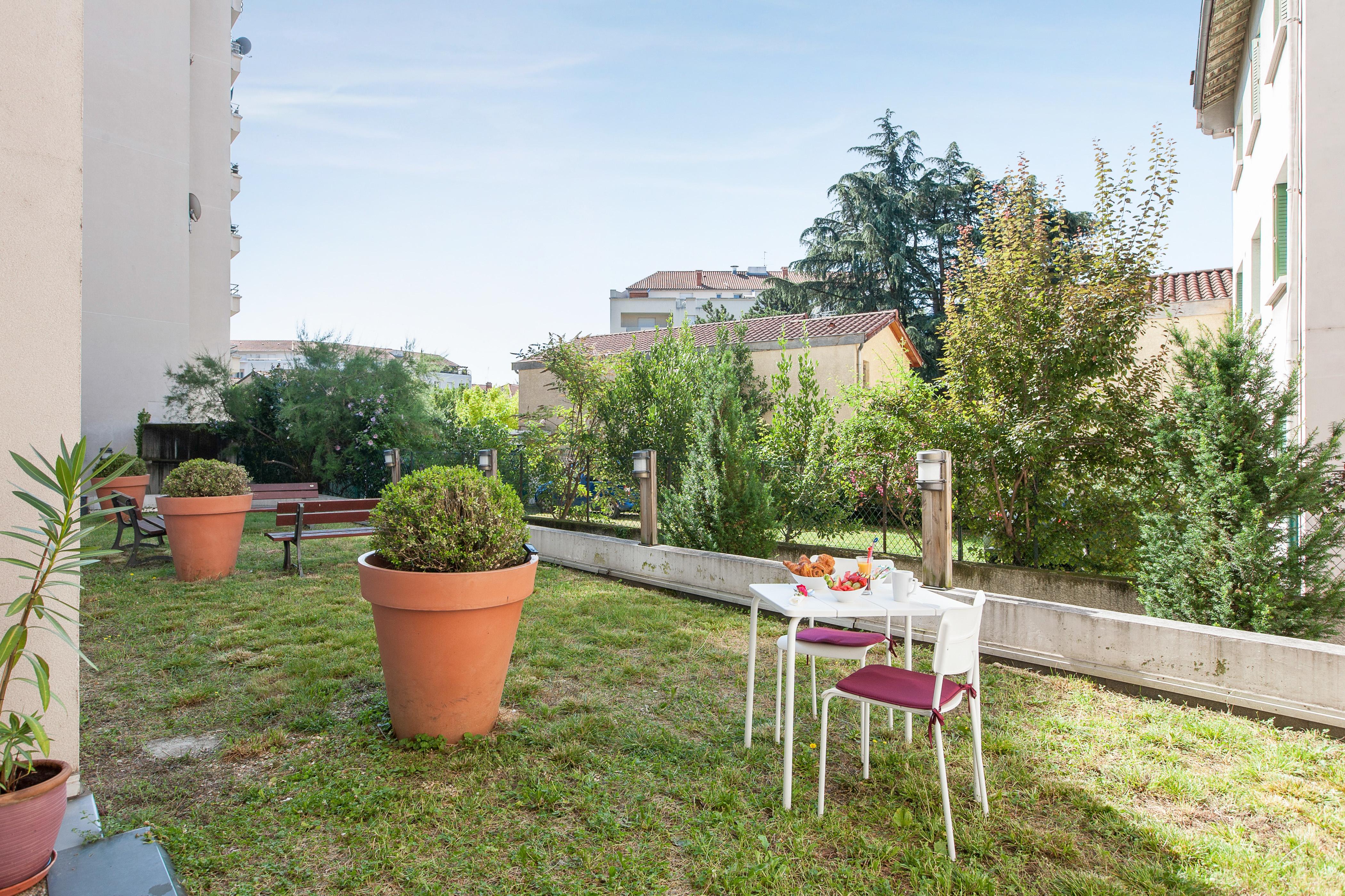 Appart'City Classic Lyon Villeurbanne Buitenkant foto
